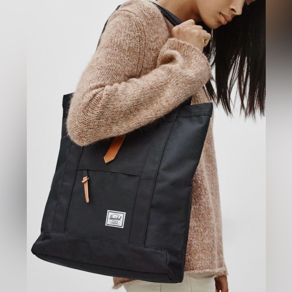 Herschel black tote bag market classic preppy brown trim